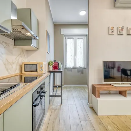 Apartment Casa Girasole Como