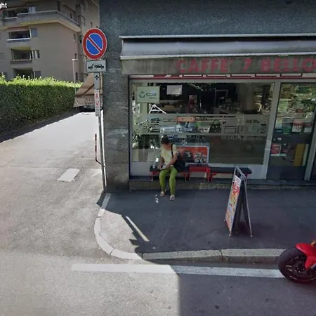 アパート Casa Girasole コモ